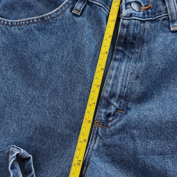 Nwt| Rustler mom jeans - Picture 5 of 5